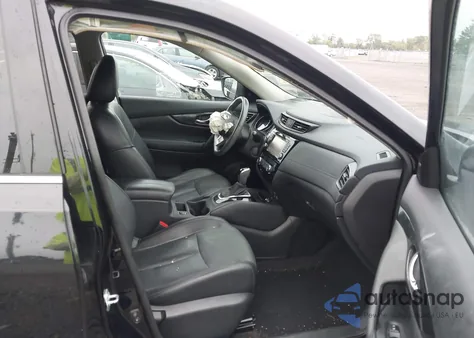 2017 Nissan Rogue Sl из США, поврежденный, VIN 5N1AT2MV4HC747751